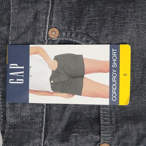 GAP Charcoal Gray Corduroy Shorts with raw hem Size 8 - Picture 5 of 10